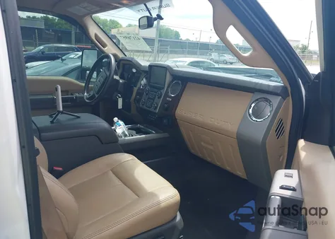 2016 Ford F-250 Lariat z USA, uszkodzony, nr VIN 1FT7W2BT5GEA42239